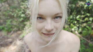 Horny teen sucks dick mór san fhoraois. Karneli Bandi