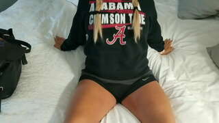 Gawa sa bahay ng mama, blonde, tite