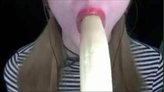 Cailíní gleoite is maith torthaí