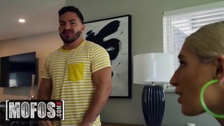 Cheating Pas - MOFOS