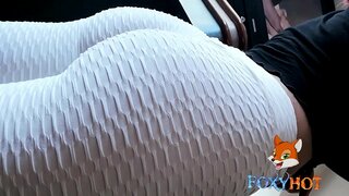 Roinnt físeáin gearr a hacee taitneamhach níos mó chun an rith an tairbh