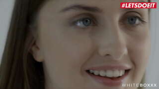 LETSDOEIT - (Shona River &amp;amp; Lena Reif) Horny Issi Saab Mängida Ja Pauk Kahe Kuuma Euro Babe Mudelid